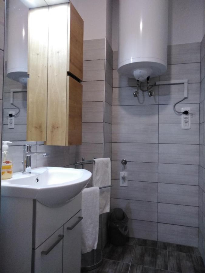 Hotel Prenocisca Miklavcic à Nova Vas  Extérieur photo