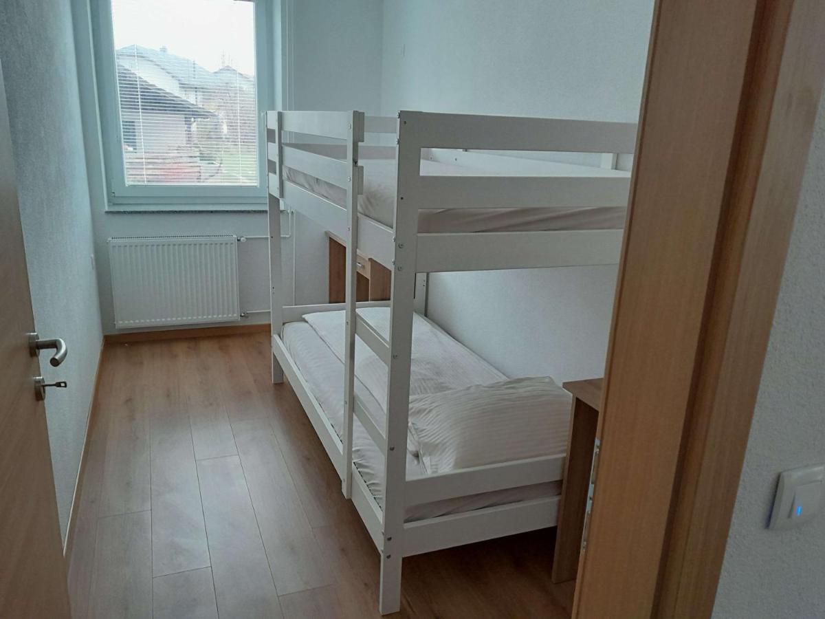 Hotel Prenocisca Miklavcic à Nova Vas  Extérieur photo